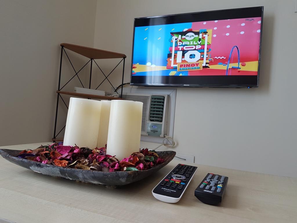 Ortigas 2 Bedroom Corner Unit With 2 Queen Across Shangrila 마닐라 외부 사진